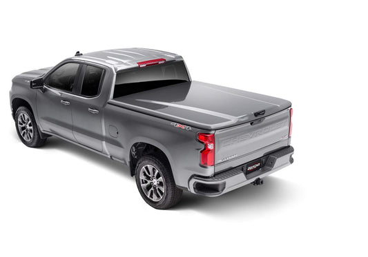 RealTruck UnderCover Elite LX One-Piece Truck Bed Tonneau Cover | UC1228L-G1W | Fits 2020 - 2024 Chevy Silverado 2500/3500HD (G1W - White Frost Tricoat) 6' 10" Bed (82.2")