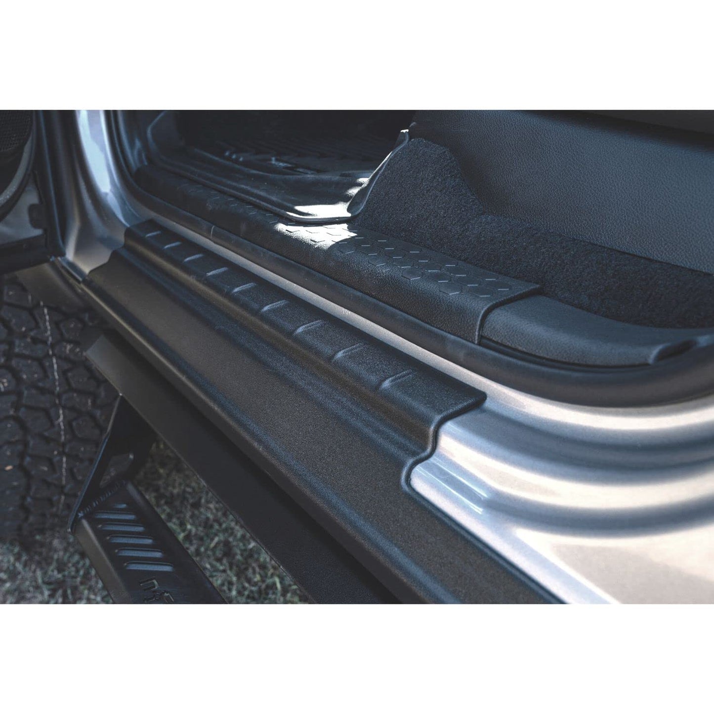 Bushwacker Trail Armor Rocker Panel | 4-Piece Set, Black, Textured Finish | 14121 | Fits 2021 - 2024 Ford Bronco 2-Door