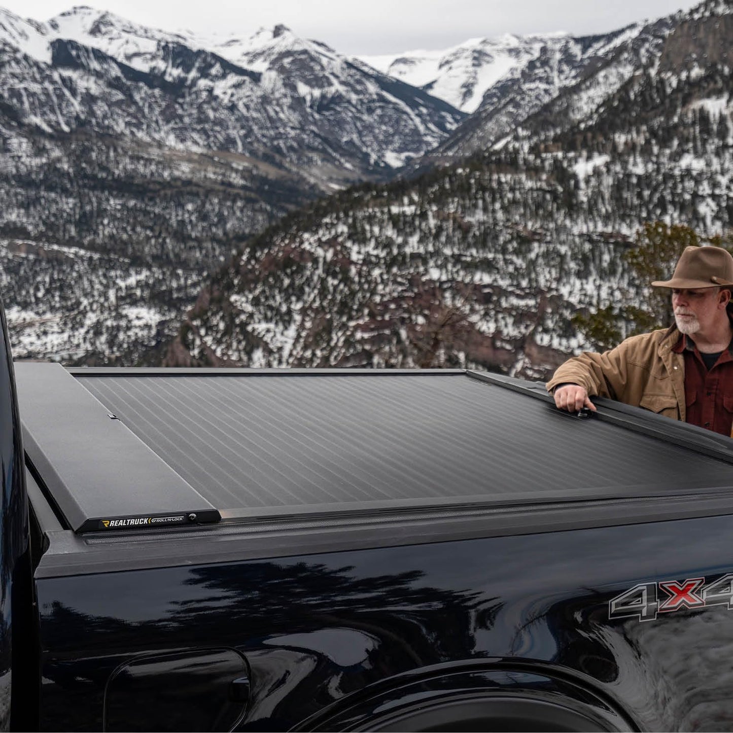 RealTruck Roll-N-Lock A-Series Retractable Truck Bed Tonneau Cover | BT530A | Fits 2016-2023 Toyota Tacoma (w/o OE track system or Trail Edition) 5' 1" Bed (60.5")